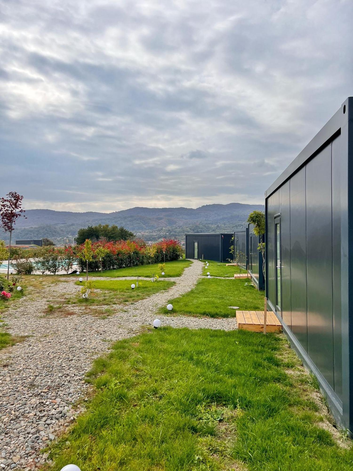 Flandra Glamping Hotel Corbeni Exterior photo